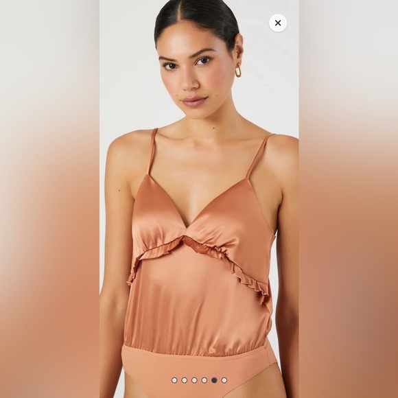 Satin Ruffle-Trim Bodysuit (toasted almond, M) - Picture 2 of 7